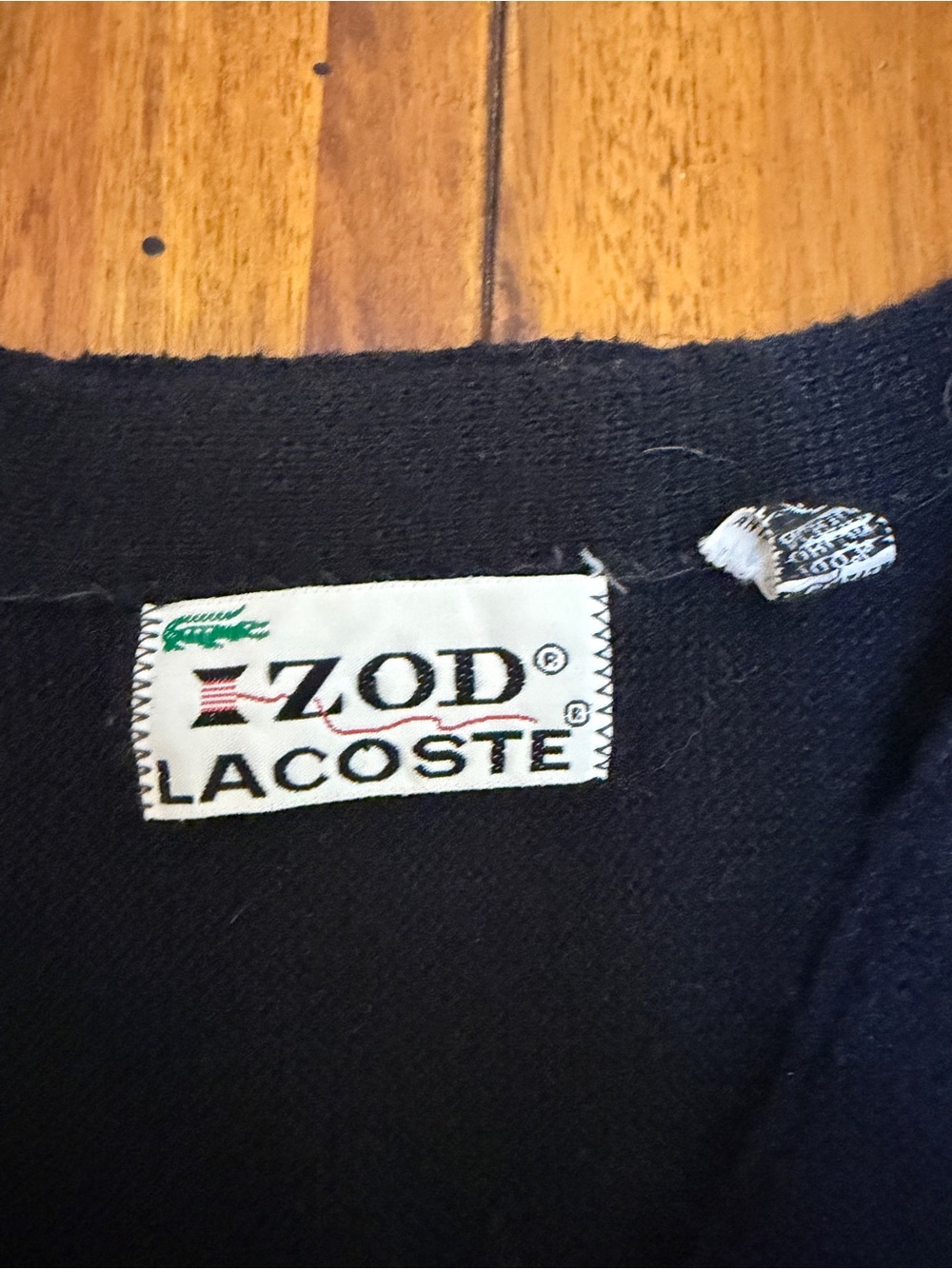 Lacoste Men's Black V-Neck Button-Up Cardigan with Green Crocodile Logo - Picture 3 of 6